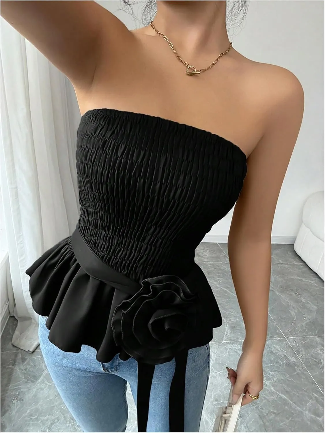 SOLY HUX Women's Y2k Strapless Tube Top Sleeveless Smocked Peplum Ruffle 3D Flower Belted Bandeau Tops